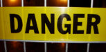 Gefahrenhinweisschild