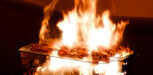 Feuergrill mit italienischen Fleischspezialitäten