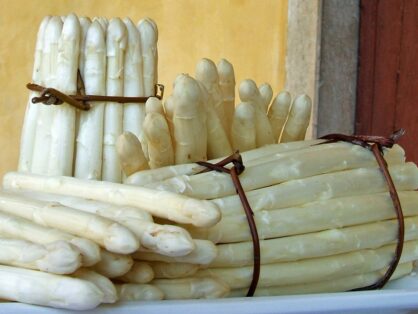 Fränkischer Spargelsalat mit gekochtem Schinken